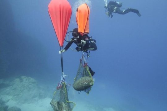 Ναυάγιο, αγγεία και βυζαντινές άγκυρες: Εντυπωσιακά ευρήματα στον βυθό Κάσου και Καρπάθου [εικόνες]