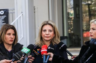 Τέμπη - δίκη για τα βίντεο: Αποκλεισμό από υλικό της δικογραφίας και εμπαιγμό καταγγέλλει η Καρυστιανού