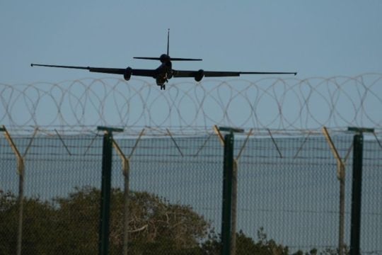 Αδιαπραγμάτευτο το νομικό καθεστώς των βρετανικών βάσεων στην Κύπρο, λέει ο υφυπουργός Άμυνας της Βρετανίας