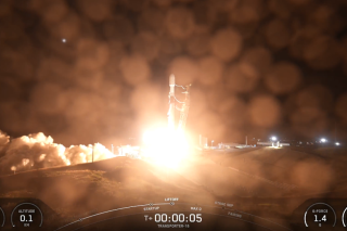 Στο διάστημα μέσω SpaceX πέντε ελληνικοί νανοδορυφόροι - Δείτε εικόνες και βίντεο από τη στιγμή της εκτόξευσης