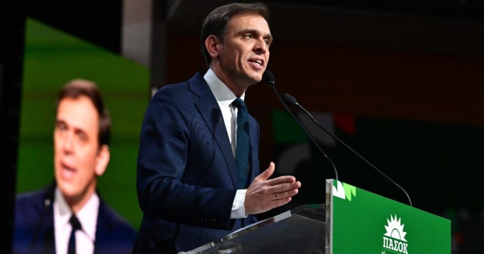Δημήτρης Μάντζος στο Συνέδριο του ΠΑΣΟΚ: Ανατρέπουμε το υπόδειγμα διακυβέρνησης