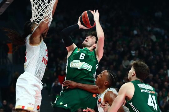 Euroleague: Το τριφύλλι επικράτησε της Μονακό και διεκδικεί θέση στην 6άδα