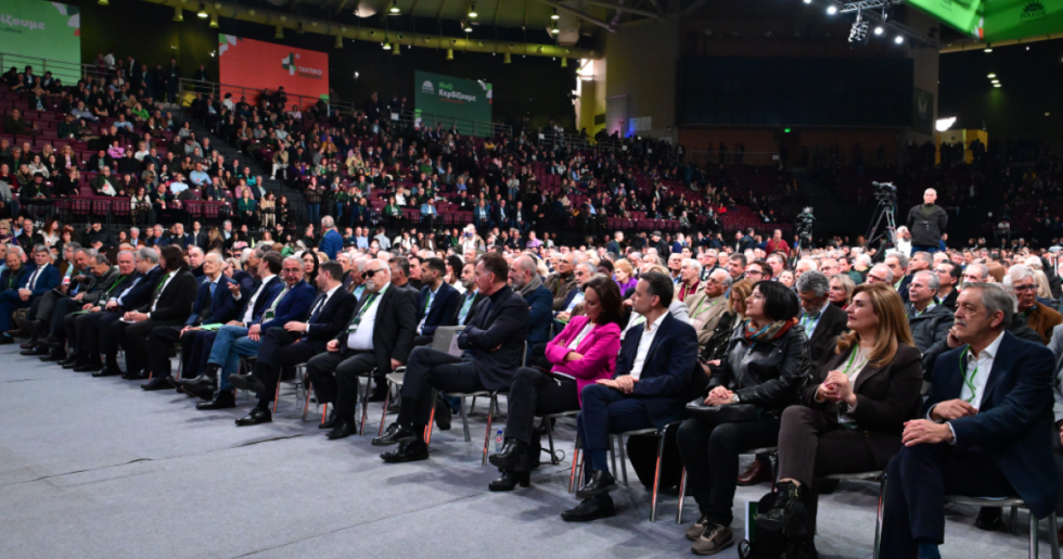 Συνέδριο ΠΑΣΟΚ: Εγκρίθηκε η Διακήρυξη, το Πρόγραμμα και το Καταστατικό
