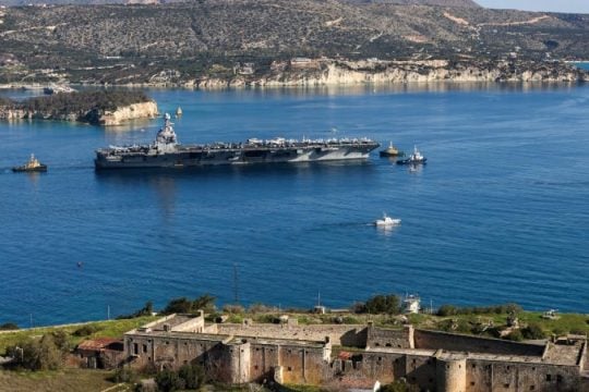 Συνελήφθη Πολωνός για κατασκοπεία στη Σούδα, φωτογράφιζε πλοία και εγκαταστάσεις