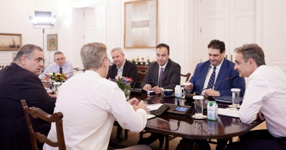 Deiktesota.gov.gr: Παρουσιάστηκε ο νέος κόμβος παρακολούθησης επιδόσεων τοπικής αυτοδιοίκησης