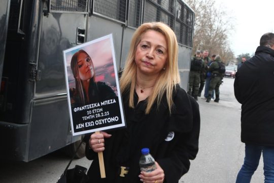 Τέμπη: «Κάποια στιγμή πρέπει να ηρεμήσουν αυτές οι ψυχές» - Πολίτες ζητούν δικαιοσύνη [βίντεο]