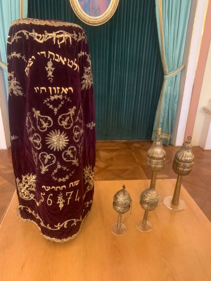 Επιστρέφουν στην Ελλάδα από την Πολωνία 91 ελληνικά εβραϊκά κειμήλια [εικόνες]