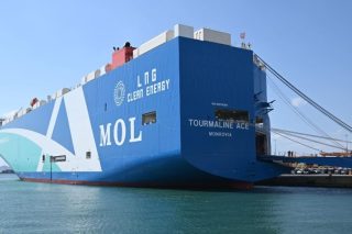 Και η Mitsui O.S.K. Lines (MOL) στον Σταθμό Αυτοκινήτων του ΟΛΠ