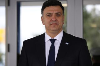 Κικίλιας από Χανιά: «Ενίσχυση του Λιμενικού στην Κρήτη με επιπλέον εναέρια μέσα, Heron drones και νέα στελέχη»