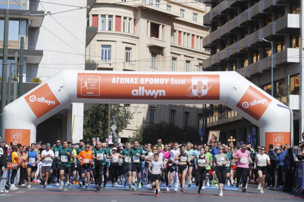 Ο ημιμαραθώνιος Αθηνών 2026 μέσα από 20 καρέ