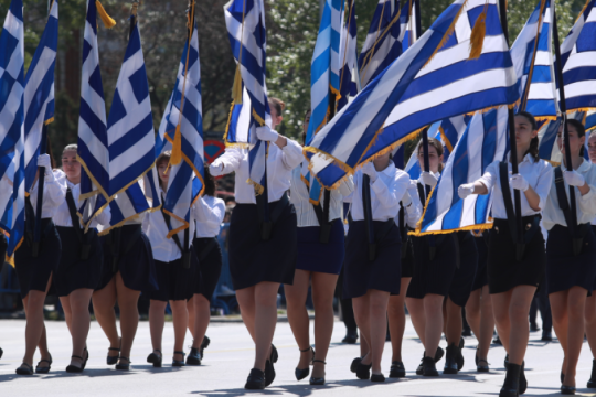 Προκαταρκτική στον Βόλο μετά την καταγγελία πως μαθητές φώναξαν συνθήματα υπέρ της Χρυσής Αυγής στην παρέλαση