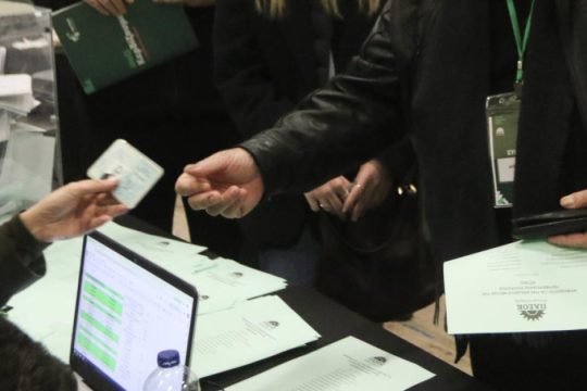 ΠΑΣΟΚ: Αυτοί εκλέγονται στην Κεντρική Επιτροπή - Η επίσημη ανακοίνωση της εφορευτικής επιτροπής