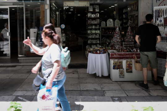 Εμπορικό «καμπανάκι» για τα μέτρα ελέγχου της αγοράς