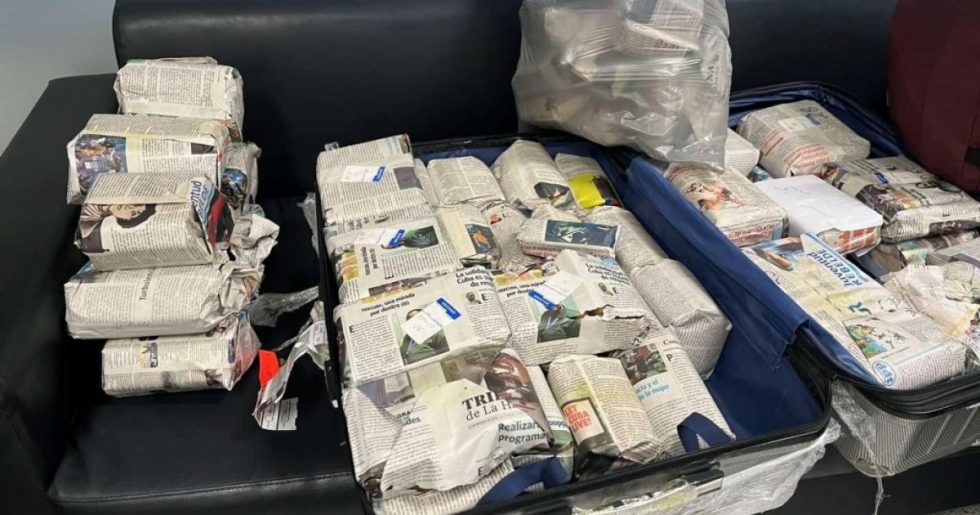 Κατασχέθηκαν 43 κιλά πούρων Αβάνας στο Ελ. Βενιζέλος, αξίας μισού εκατ. ευρώ