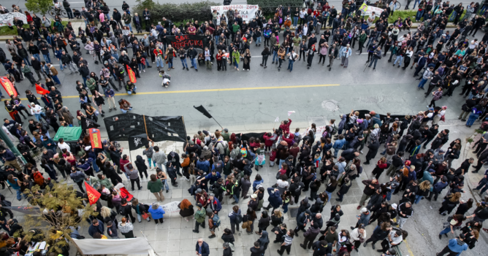 Πορεία για τα προσφυγικά της Αλεξάνδρας: 40 ημέρες απεργία πείνας από τον Αριστοτέλη Χαντζή