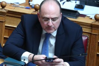 Ομολογία απάτης από τον Μ. Λαζαρίδη