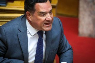 Εξόργισε ο Αδωνις με την επίθεση στη Δικαιοσύνη