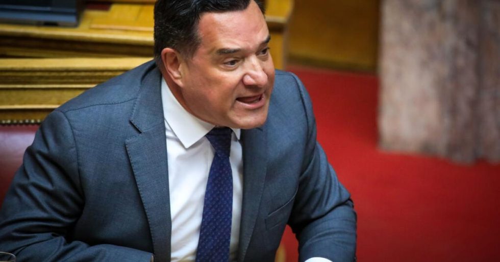 Εξόργισε ο Αδωνις με την επίθεση στη Δικαιοσύνη