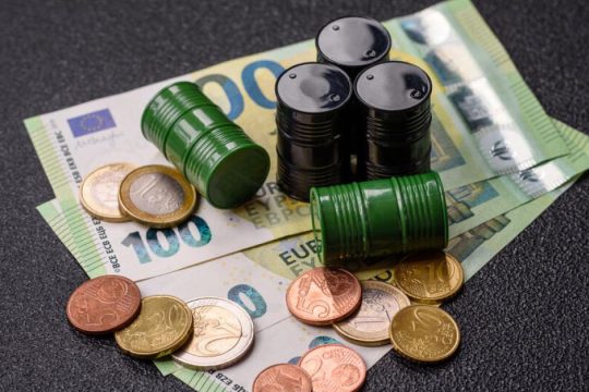 Μέτρα ενεργειακής στήριξης εξετάζει η Ευρώπη