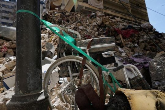 Εκεχειρία στον Λίβανο, όμως τα αδιέξοδα μένουν