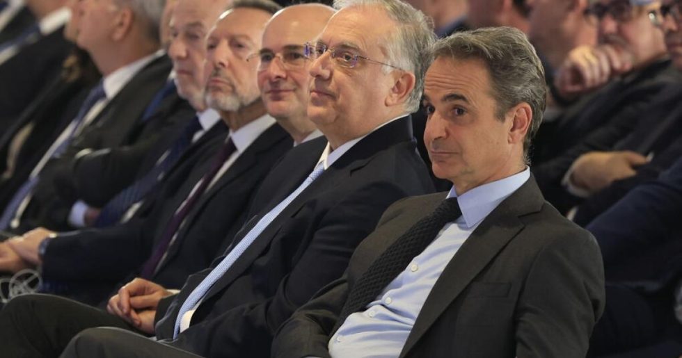 Ολιγάρχες στο Mar-a-Lago των Βαλκανίων