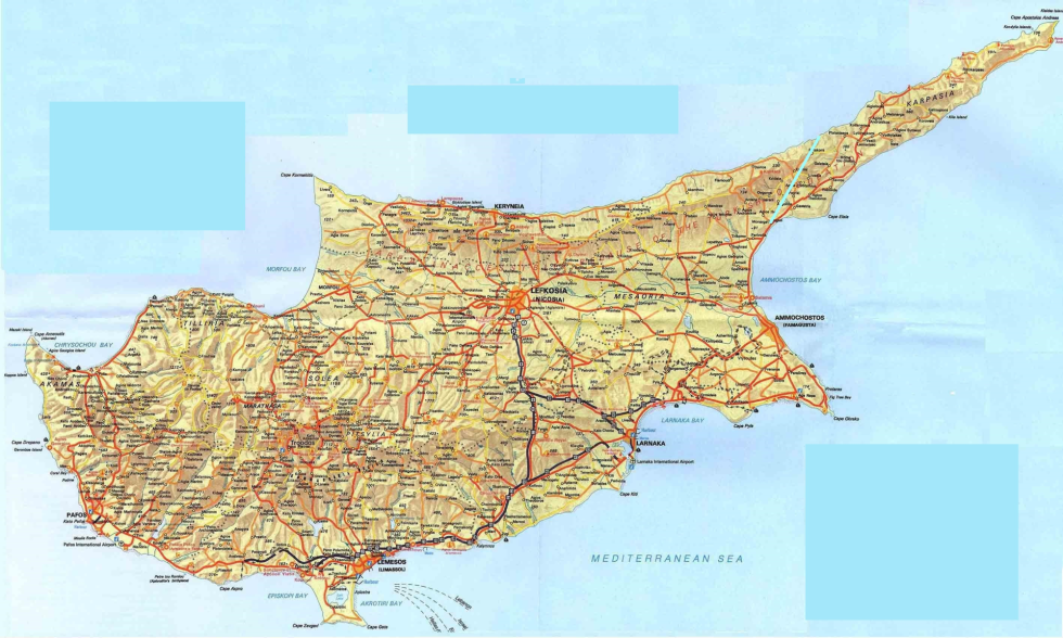 Η πρόταση Παπαδόπουλου για διχοτόμηση της Κύπρου, που ο Φαρμάκης μετέφερε στους Αμερικανούς. Η γαλάζια γραμμή διαχωρίζει το τμήμα της Καρπασίας που προοριζόταν για την Τουρκία.