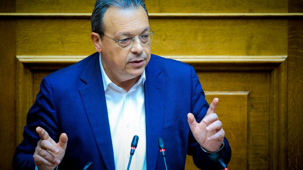 Παράθυρο για πρόωρες κάλπες άνοιξε ο Κωστής Χατζηδάκης