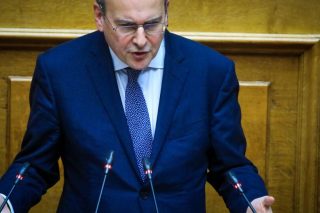 Παράθυρο για πρόωρες κάλπες άνοιξε ο Κωστής Χατζηδάκης