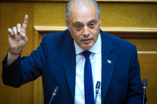 Άρση της ασυλίας Βελόπουλου ψήφισε η Βουλή - Είχε μηνυθεί για συκοφαντική δυσφήμιση