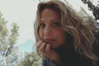 Θλίψη στον καλλιτεχνικό κόσμο: Πέθανε η Νατάσα Μωϋσόγλου