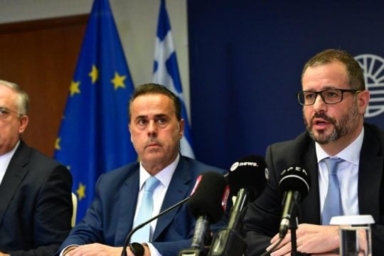 Μέτρα 300 εκατ. ευρώ για τη στήριξη της βιομηχανίας απέναντι στο ενεργειακό κόστος