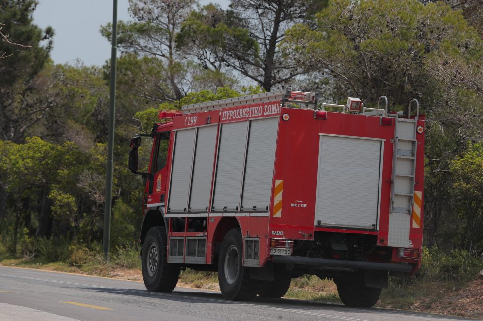 Φωτιά στην Πάρνηθα: Πού στρέφονται οι έρευνες για τα αίτια