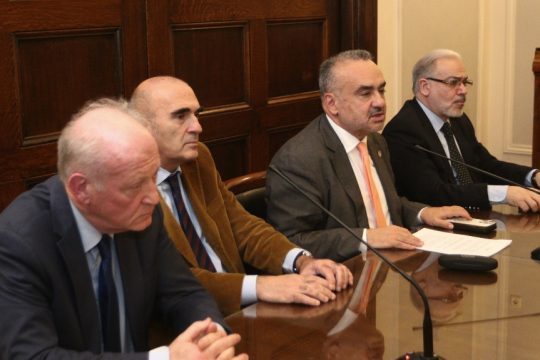 Οι Δικηγορικοί Σύλλογοι Ελλάδος καταδικάζουν τις κυβερνητικές επιθέσεις κατά της ευρωπαϊκής εισαγγελίας