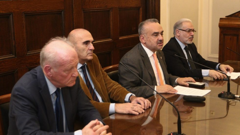 Οι Δικηγορικοί Σύλλογοι Ελλάδος καταδικάζουν τις κυβερνητικές επιθέσεις κατά της ευρωπαϊκής εισαγγελίας