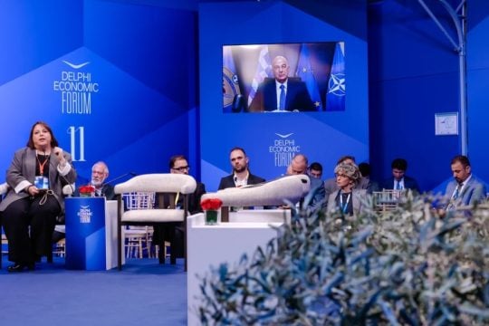 Οι προϋποθέσεις Δένδια για τη συμμετοχή της Ελλάδας στα Στενά του Ορμούζ - «Μας νοιάζει η ασφάλεια των πλοίων μας»