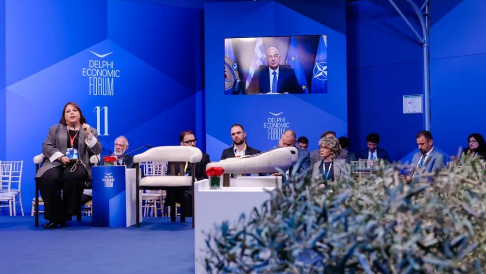 Οι προϋποθέσεις Δένδια για τη συμμετοχή της Ελλάδας στα Στενά του Ορμούζ - «Μας νοιάζει η ασφάλεια των πλοίων μας»