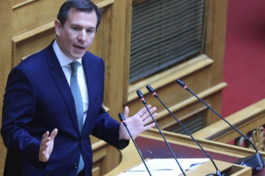 Ο «Μυτιληνιός» διευθυντής του ΣΚΑΪ 100,3 εξόργισε τον Παναγιώτη Δουδωνή