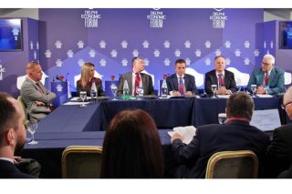 Δυναμική η παρουσία της ΕΕΑΑ στο 11ο Οικονομικό Φόρουμ των Δελφών