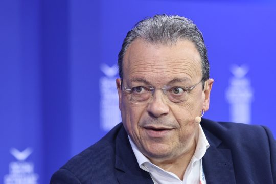 Φάμελλος: «Ο κ. Μητσοτάκης ανακάλυψε "λεφτόδεντρα" εν μέσω άρσης ασυλίας των βουλευτών του»