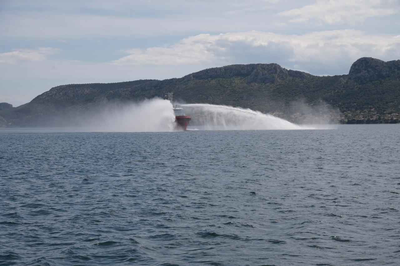 Εικονικό περιστατικό διαρροής πετρελαίου στη θάλασσα | ΧΡΙΣΤΙΝΑ ΠΑΠΑΣΤΑΘΟΠΟΥΛΟΥ