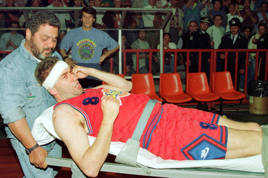 28 Απριλίου του 1993: Όταν μια στιγμή σταμάτησε τον χρόνο για τον Μπόμπαν Γιάνκοβιτς και τον Πανιώνιο [εικόνες - βίντεο]