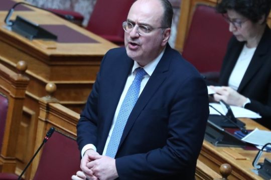 Ρεσιτάλ Λαζαρίδη: «Με προσέλαβαν επειδή ήμουν... ωραίος, δεν είμαι τεμπέλης όπως οι Αριστεροί»