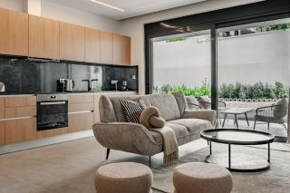 Η Moving Doors επεκτείνει τη δραστηριότητά της στην Ελλάδα και την Ευρώπη