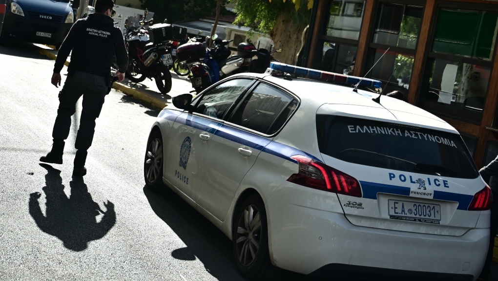 Μεθυσμένος οδηγός τράκαρε τρία αυτοκίνητα στο Γαλάτσι