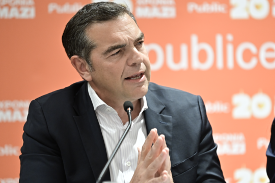 Τσίπρας: «Γουστάριζες με Μπουτάρη» - Ο διάλογος για τη Συμφωνία των Πρεσπών και οι αιχμές για πατριδοκαπηλία