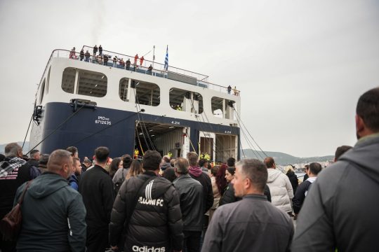 Αγρότες Λέσβου: Δεν θα ερημώσουν τα χωριά μας για τα κέρδη των καρτέλ