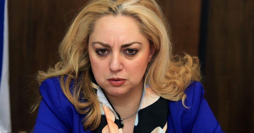 Απάντηση Στρατινάκη: Άλλοι είχαν την πολιτική ευθύνη