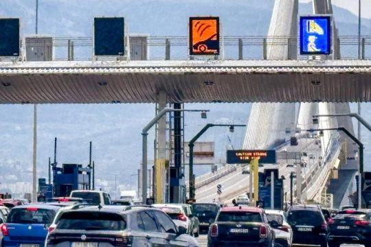 Συνεχίζεται και σήμερα η επιστροφή των εκδρομέων του Πάσχα - Αυξημένη κίνηση σε λιμάνια, ΚΤΕΛ και Εθνικές Οδούς