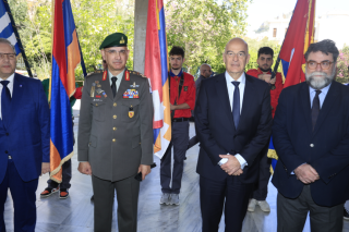 Ημέρα μνήμης της Γενοκτονίας των Αρμενίων - Δένδιας: «Δεν έχουμε ξεχάσει...»