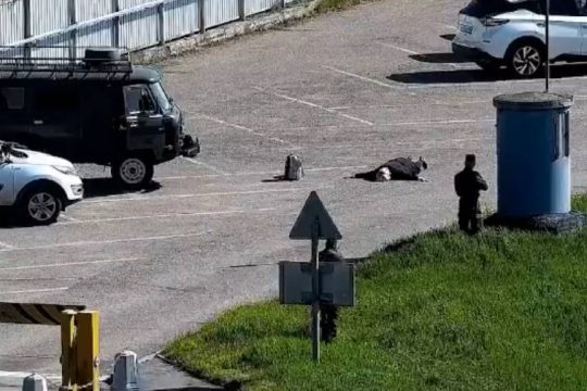 Ρωσία: Συνελήφθη Γερμανίδα με βόμβα στο σακίδιό της [βίντεο]